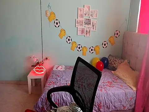 talia mystic online show from June 2026 12:52:01 PM