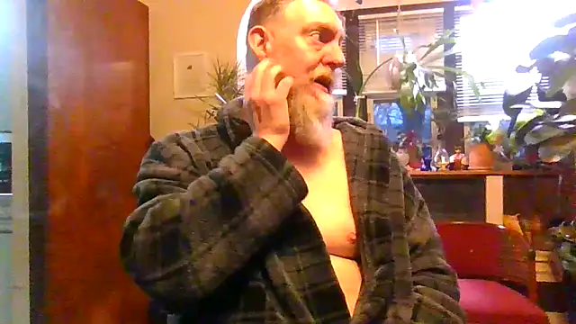 Snapshot of Moeblick chatting on March 2026 11:47:02 AM Moeblick online show from March 2026 11:47:02 AM