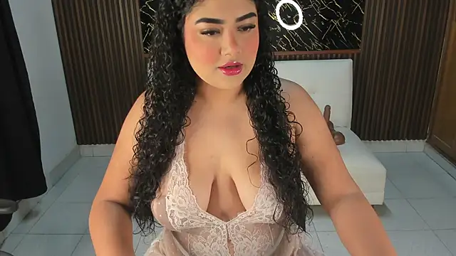 Karla18  online show from May 2026 02:34:01 PM