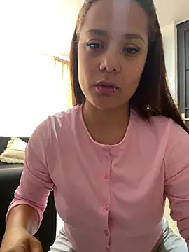 Snapshot of Pretty__Milf chatting on July 2026 03:27:02 PM Pretty Milf online show from July 2026 03:27:02 PM