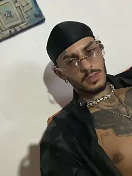 liyamjunior online show from March 2026 02:15:01 AM