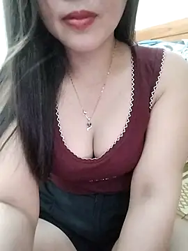 MaiNgoc sexy online show from May 2026 02:36:02 PM