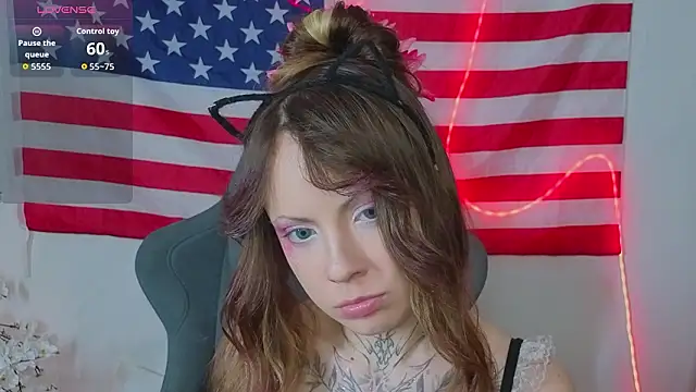 MoonHaze   online show from March 2026 10:09:02 AM