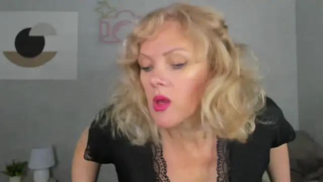 Victoria Nelson online show from June 2026 01:00:02 AM