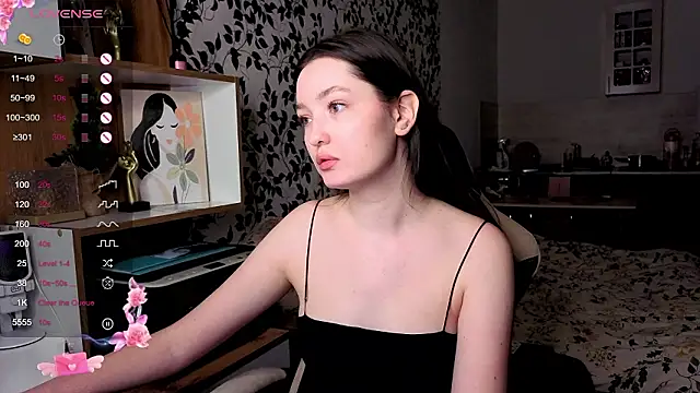 Fairy m00n  online show from February 2026 07:09:01 PM