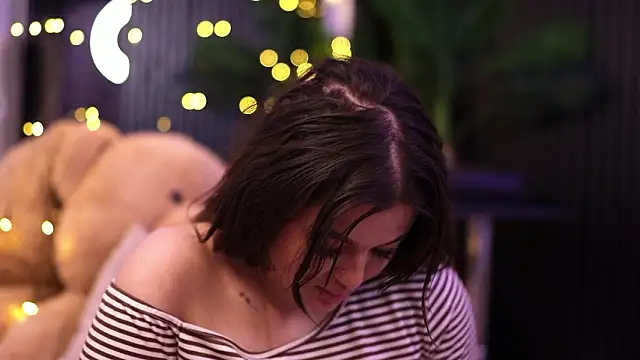 AkaliLuna online show from February 2026 02:53:01 AM