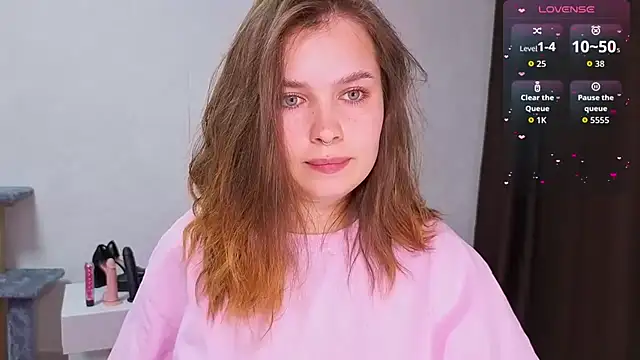 Catherine Karis online show from June 2026 12:37:01 PM