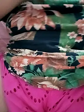 Snapshot of Zi_zii chatting on February 2026 01:09:02 PM Zi zii online show from February 2026 01:09:02 PM