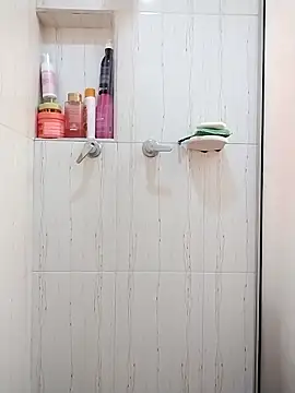 niiix 01 online show from March 2026 07:18:02 PM