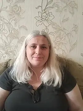 NyushaLollipop online show from June 2026 04:38:01 PM