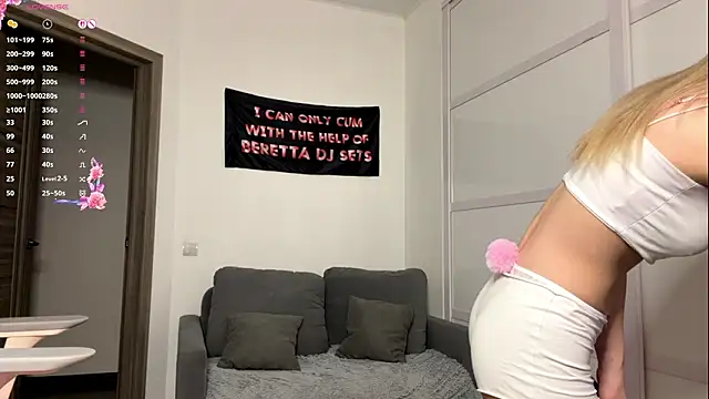 MarisLile online show from February 2026 05:06:02 PM