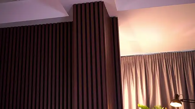 LeaSolene online show from February 2026 10:07:02 AM