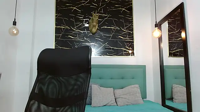 MarcusLux  online show from January 2026 01:28:02 PM