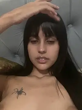 Snapshot of Tatat6_yy chatting on May 2026 06:40:02 AM Tatat6 yy online show from May 2026 06:40:02 AM