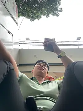 Snapshot of nmducnb chatting on February 2026 06:44:02 AM nmducnb online show from February 2026 06:44:02 AM