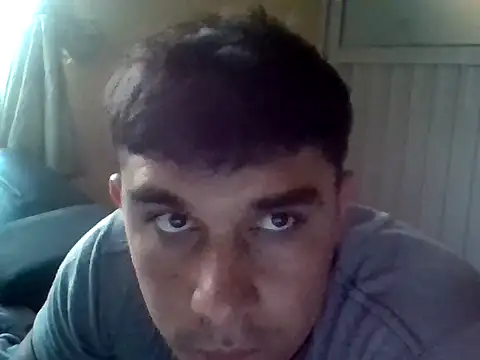 Snapshot of Gabosex18 chatting on April 2026 11:18:02 PM Gabosex18 online show from April 2026 11:18:02 PM