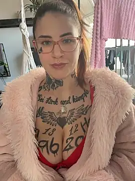 Snapshot of NyxTattoo chatting on March 2026 08:52:01 AM NyxTattoo online show from March 2026 08:52:01 AM