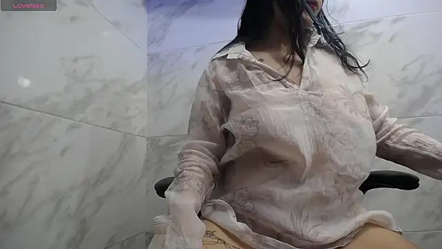 jasmine700141 online show from May 2026 07:19:02 PM