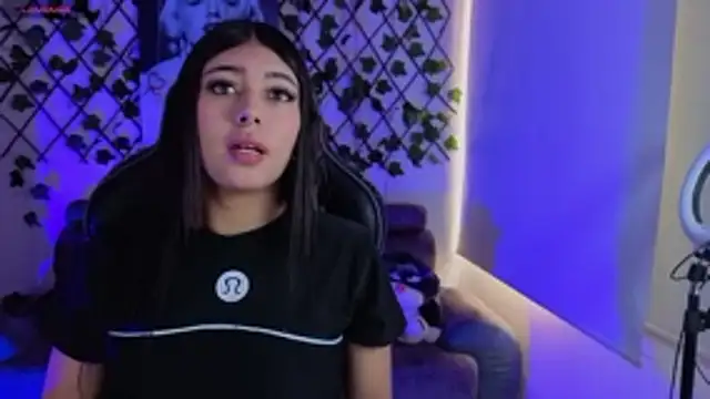 gabriella live  online show from April 2026 06:30:02 PM