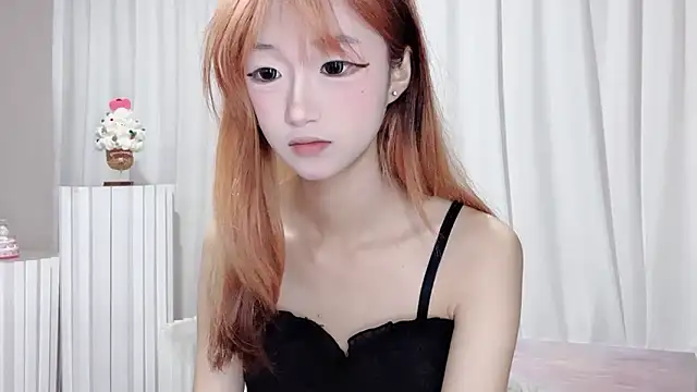 Snapshot of qingqing_love2025 chatting on May 2026 01:18:01 PM qingqing love2025 online show from May 2026 01:18:01 PM