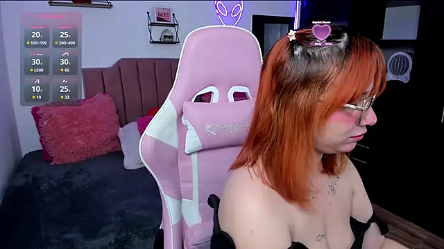 Nina curves online show from March 2026 03:02:01 AM