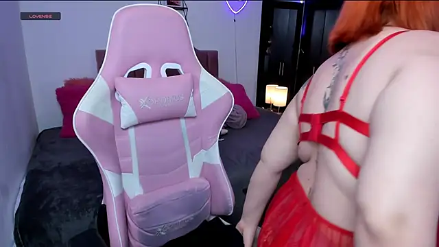 Nina curves online show from March 2026 07:42:02 PM