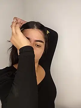 Nara Bloom online show from February 2026 09:09:02 PM