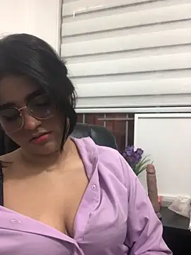 Nara Bloom online show from February 2026 05:16:02 PM