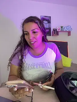 ISIS17 EF online show from January 2026 07:52:02 PM