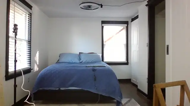 Snapshot of TheCrushExperience chatting on March 2026 09:55:01 PM TheCrushExperience online show from March 2026 09:55:01 PM