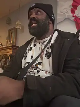 Snapshot of KOdaLion chatting on March 2026 11:44:02 PM KOdaLion online show from March 2026 11:44:02 PM