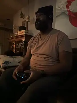 Snapshot of KOdaLion chatting on March 2026 02:49:01 AM KOdaLion online show from March 2026 02:49:01 AM