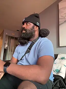 Snapshot of KOdaLion chatting on March 2026 11:53:01 PM KOdaLion online show from March 2026 11:53:01 PM