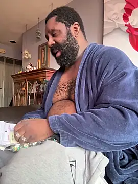 Snapshot of KOdaLion chatting on March 2026 10:48:01 PM KOdaLion online show from March 2026 10:48:01 PM