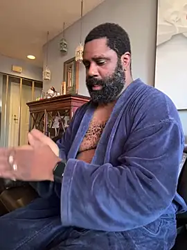 Snapshot of KOdaLion chatting on March 2026 09:26:02 PM KOdaLion online show from March 2026 09:26:02 PM