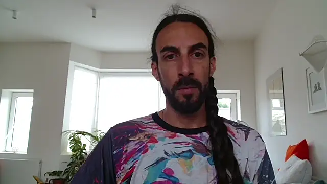 aircum99 online show from May 2026 12:32:01 PM