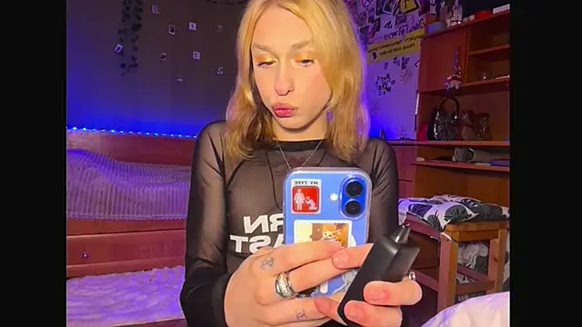 miss barbie111 online show from February 2026 05:05:02 PM