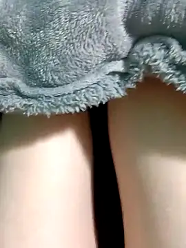 lylinhjim online show from February 2026 03:21:02 AM