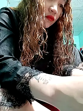 lylinhjim online show from February 2026 02:37:02 AM