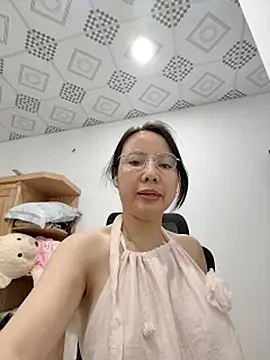 Famrita online show from April 2026 11:20:01 AM
