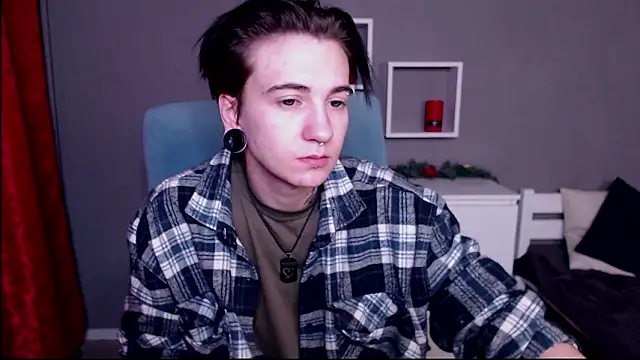 RayTaylorr online show from February 2026 05:33:02 AM