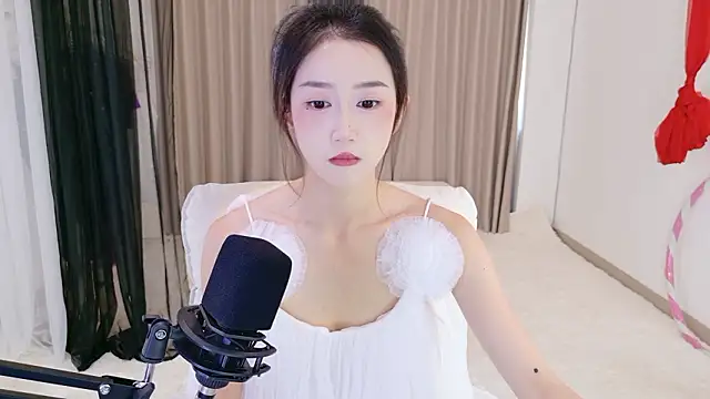 Dancing-Coco12 online show from March 2026 04:40:01 AM