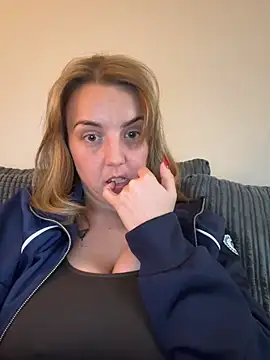 SERENALUCK2026 online show from February 2026 09:35:02 AM