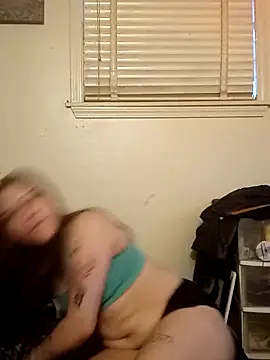 LadySn0w26 online show from February 2026 12:41:01 PM