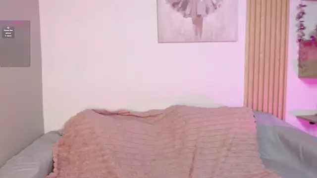 chloe peach  online show from April 2026 12:21:02 PM