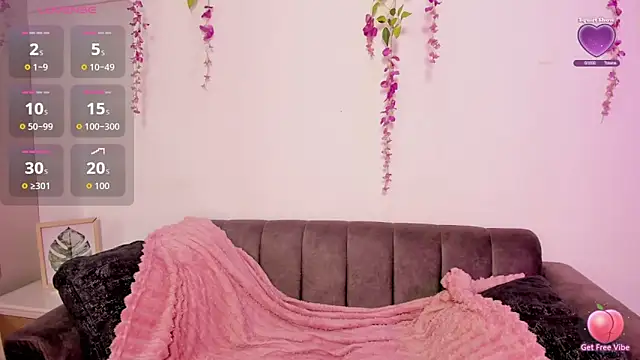 chloe peach  online show from June 2026 01:01:02 PM