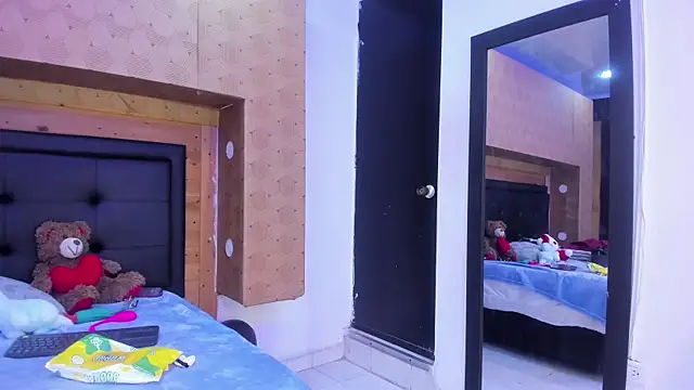 Snapshot of Samantha_Blaze1 chatting on March 2026 11:05:01 AM Samantha Blaze1 online show from March 2026 11:05:01 AM