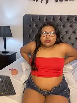 Snapshot of Kiri_Black_ chatting on March 2026 05:32:02 AM Kiri Black online show from March 2026 05:32:02 AM