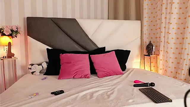 AlishaSuarez online show from February 2026 07:45:02 AM