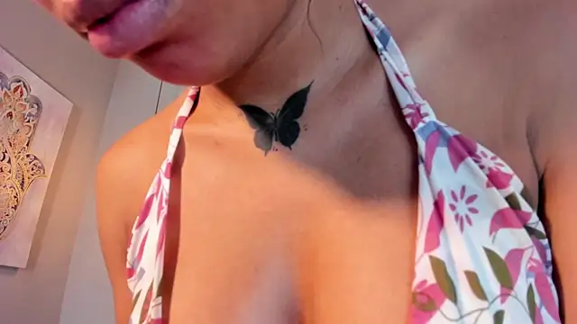 Snapshot of Scarlet_Vixen_ chatting on July 2026 03:23:02 PM Scarlet Vixen online show from July 2026 03:23:02 PM